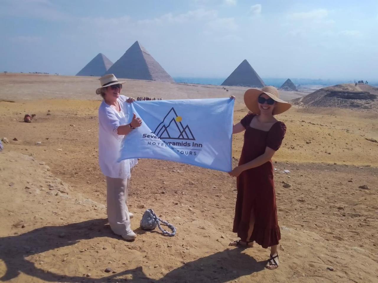 Seven Pyramids Inn Kafret el-Gabal Exteriör bild